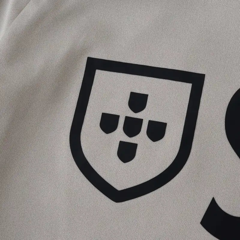 SL Benfica 25/26 | Kit Alternativo