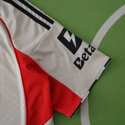 SL Benfica 25/26 | Kit Alternativo